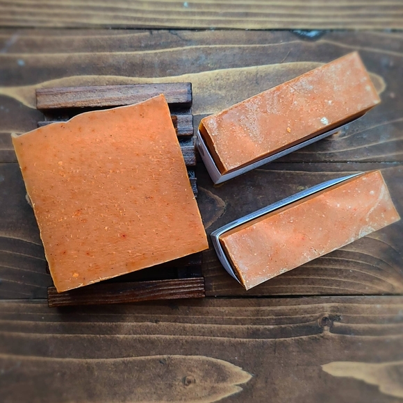 Kentucky Bourbon Goat Milk Soap | Permanent Collection - Picture 2 of 5